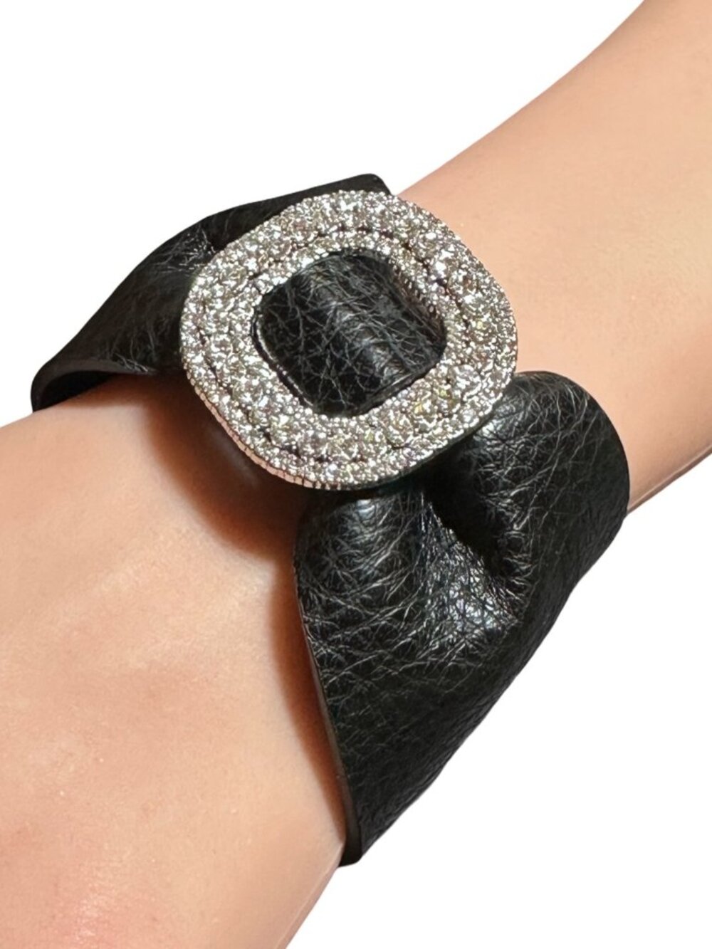 Wrap Bracelet Faux Leather Sparkling Rhinestone Center Black Silver Tone NWOT